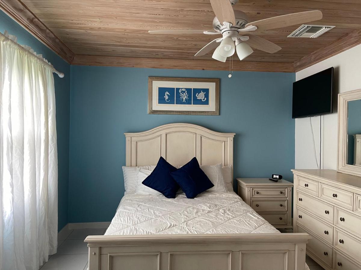 Sapphire Garden Townhouses George Town Εξωτερικό φωτογραφία