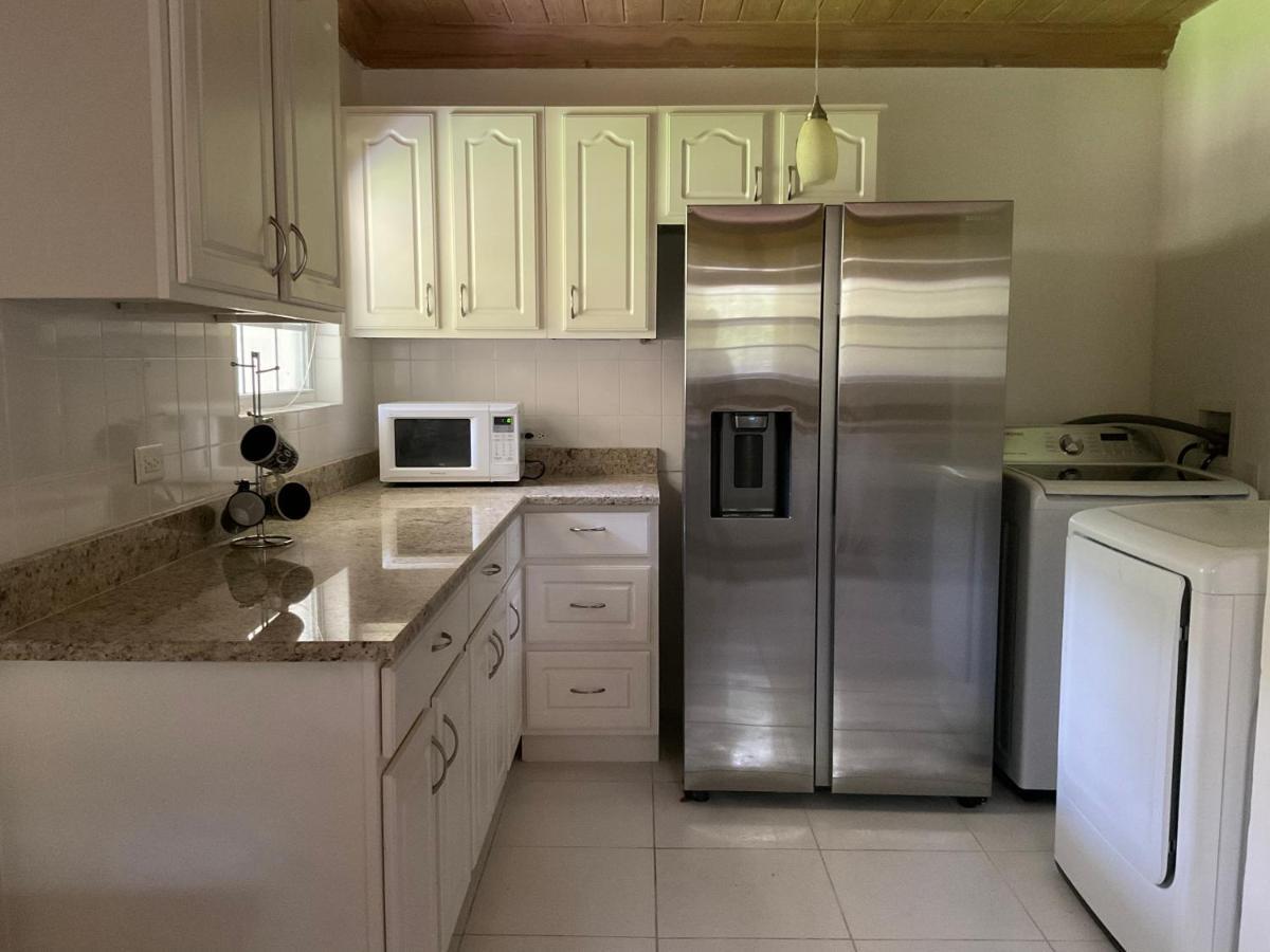 Sapphire Garden Townhouses George Town Εξωτερικό φωτογραφία