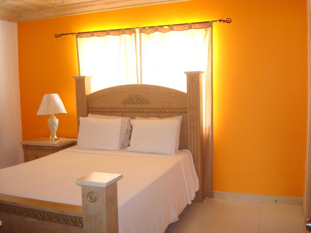 Sapphire Garden Townhouses George Town Δωμάτιο φωτογραφία