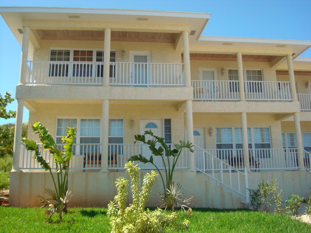 Sapphire Garden Townhouses George Town Εξωτερικό φωτογραφία